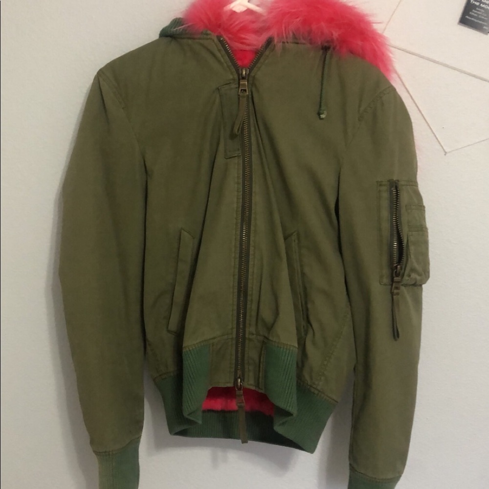 No. 8 fur jacket